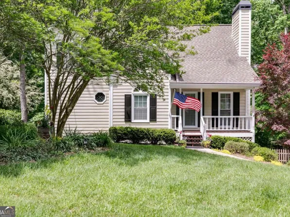 129 Amber Ln, Dallas, GA 30157