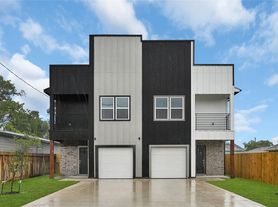7415 Hezekiah Ln, Houston, TX