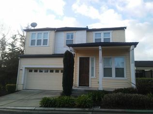 1000 Amber Ridge Ln, Vacaville, CA 95687