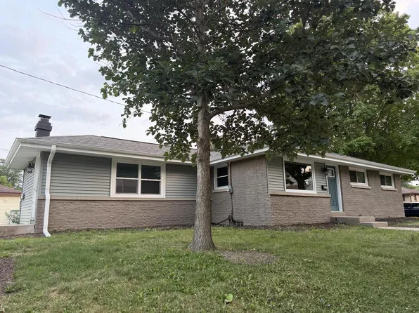 8035 W Warnimont AVENUE, Milwaukee, WI 53220