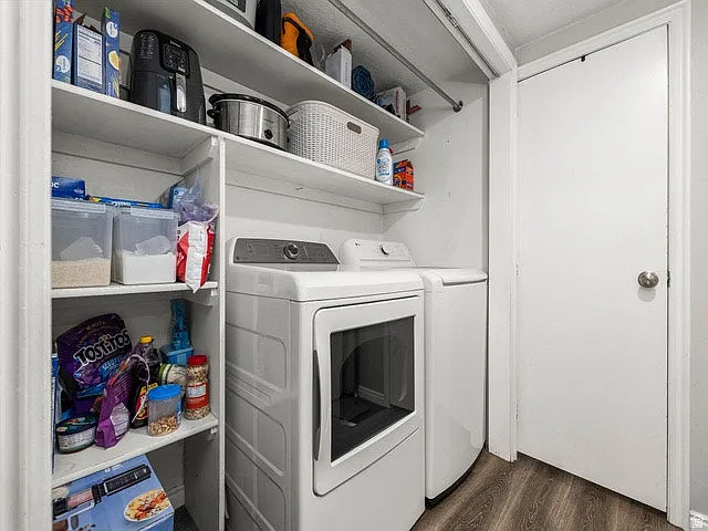 Washer and Dryer are included