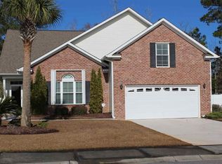 366 Southern Breezes Cir, Murrells Inlet, SC 29576