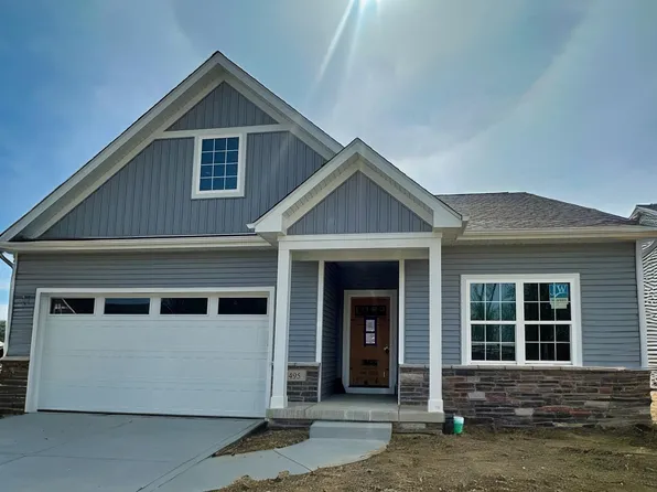 495 Magnolia Ln, Chesterton, IN 46304