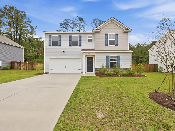 169 Carriagebrook Cir, Camden, SC 29020