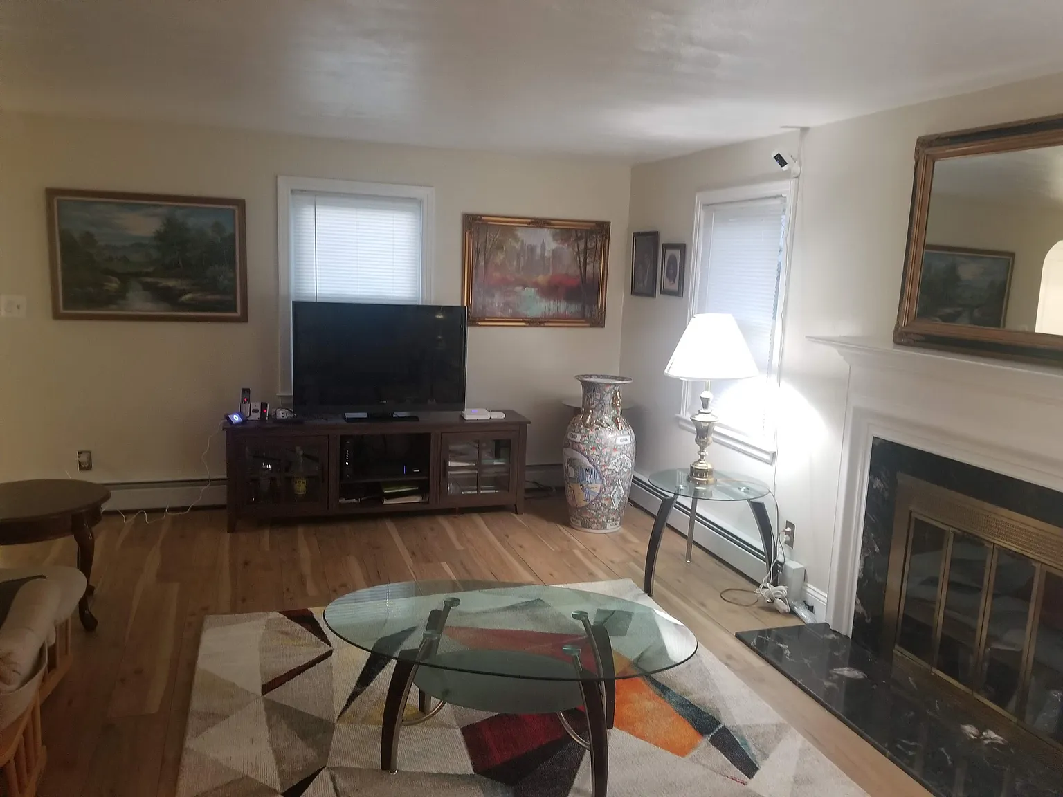 3 bed, 2.5 bath, 1716 sqft, $2,500 — Photo 3