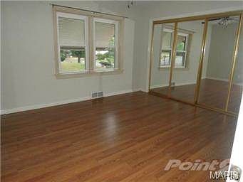 4th image of 7113 Whitworth Dr