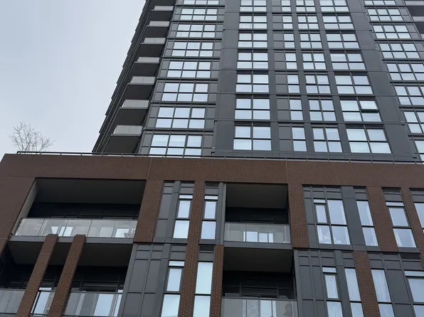 159 Wellesley St E, Toronto, ON