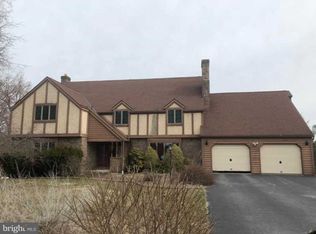 39 Estates Dr, Reading, PA
