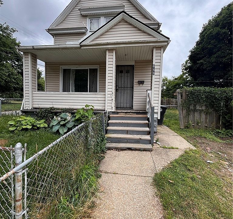 1st image of 688 E 96th St