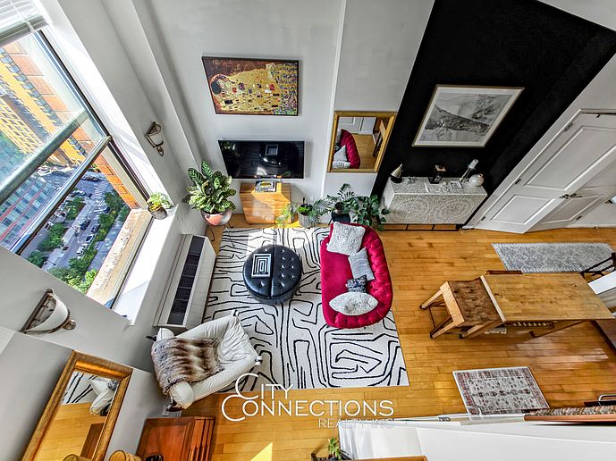 1st image of 20 West St #26CC