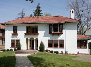 4918 W Washington Blvd, Milwaukee, WI 53208