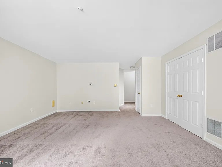 9743 Quiet Brook Ln — Photo 37