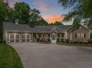 7554 Heardsville Cir, Cumming, GA 30028