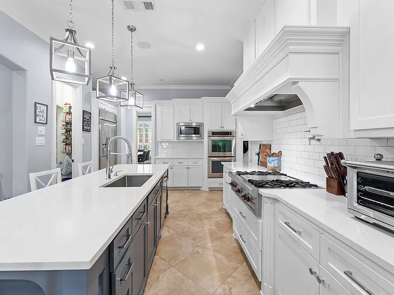 1308 Cotulla Dr — Photo 23