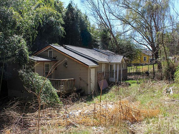 2nd image of 1293 Lake Logan Rd