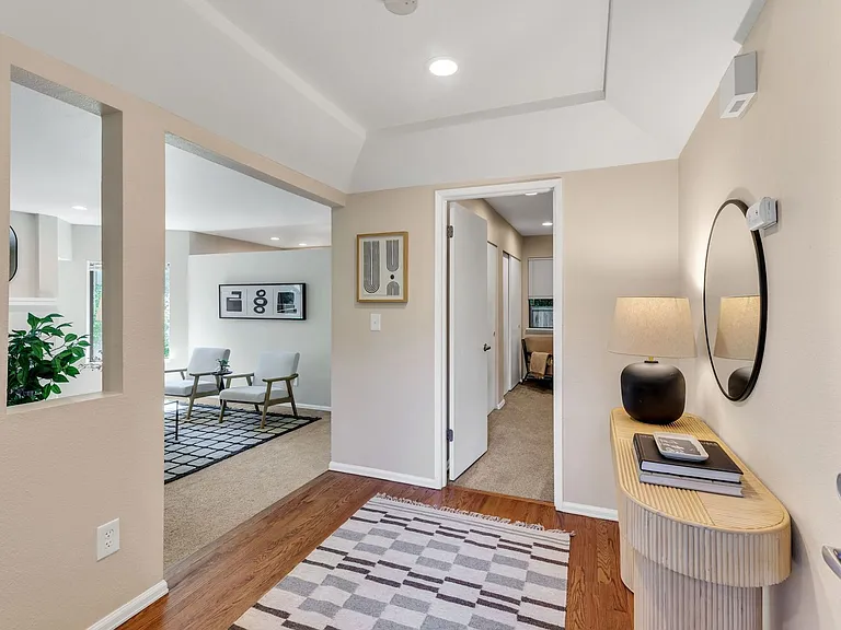 9009 Avondale Rd NE #D107 — Photo 2