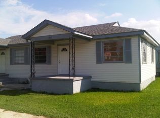 7300 Livaudais St, Arabi, LA 70032