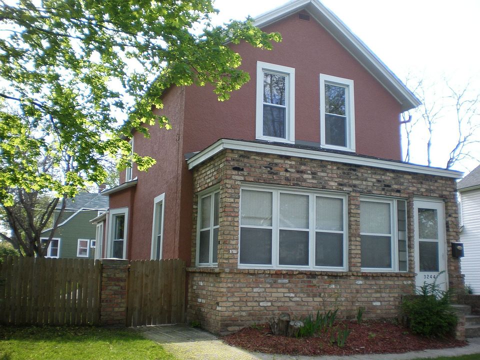 1st image of 3244 Longfellow Ave