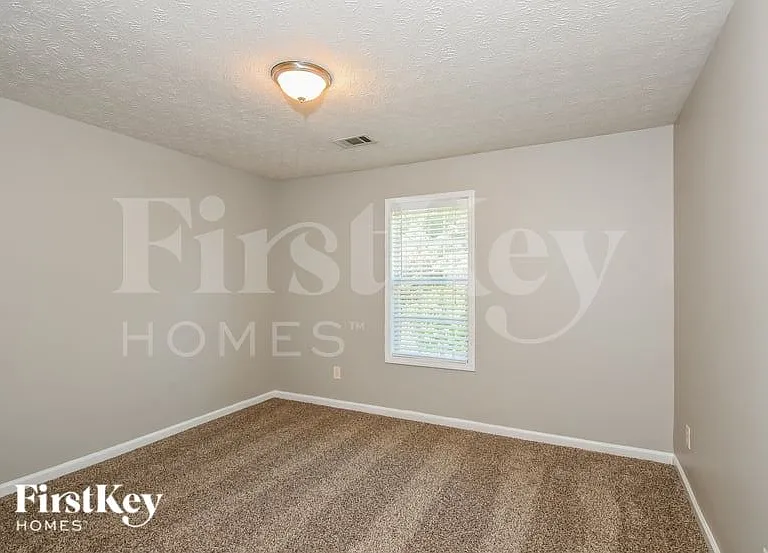 830 James Ridge Dr — Photo 11