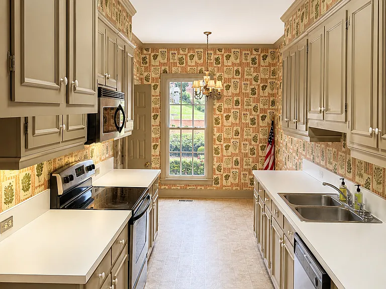 314 Broad St — Photo 4