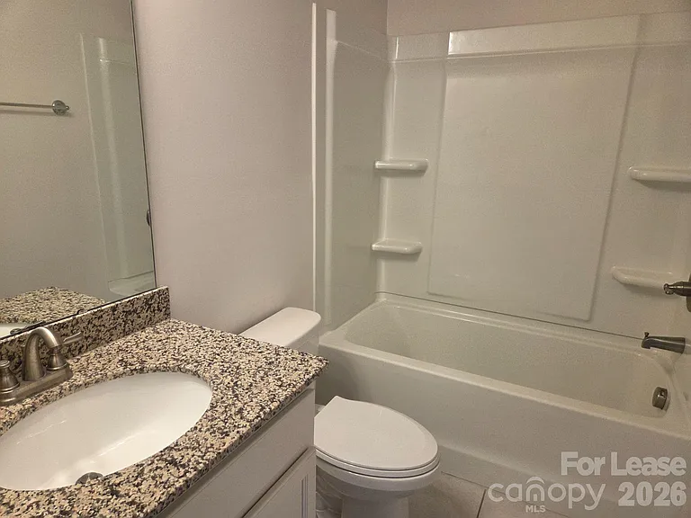8185 Sheffield Dr — Photo 15