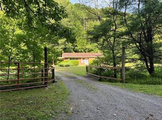 85 Andreas Rd W, Andreas, PA 18211