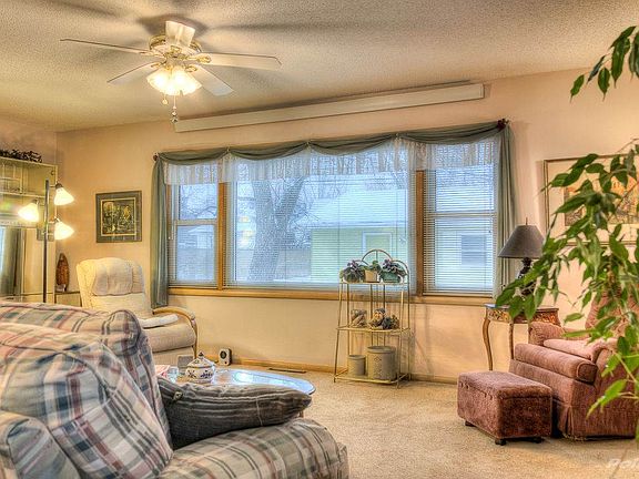 IMG_3225_6_7_tonemapped