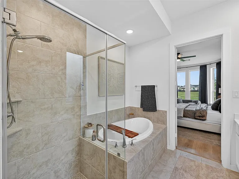 4439 Stone Ridge Ln — Photo 25