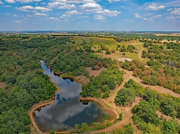 1 N 3050th Rd, Lindsay, OK 73052