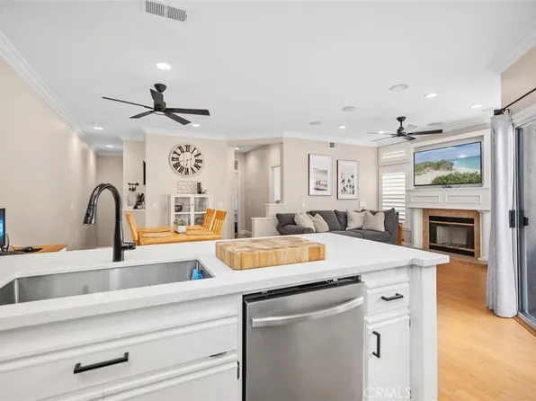 28464 Klondike Dr, Trabuco Canyon, CA 92679