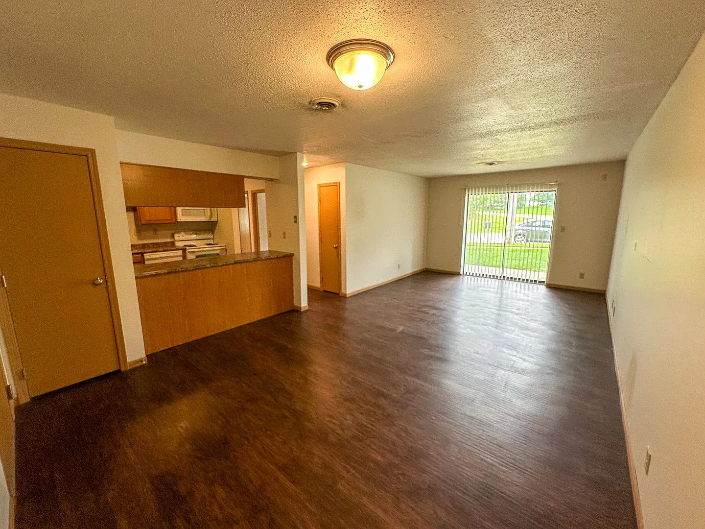 247 Sheldon — Photo 2