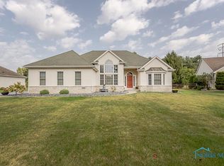 10120 Saddle Bridge Dr, Whitehouse, OH 43571