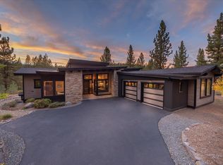 11102 Meek Ct, Truckee, CA