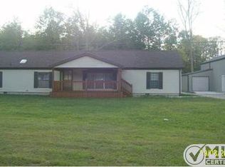 29160 Martinsville Rd, New Boston, MI 48164