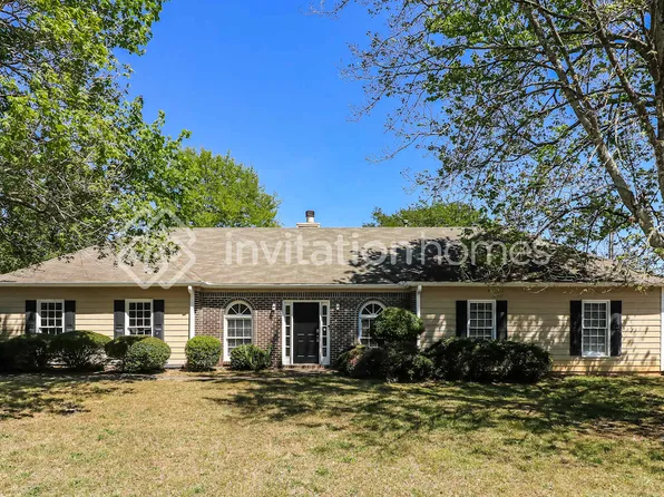 4116 Meadowlark Ct, Powder Springs, GA 30127