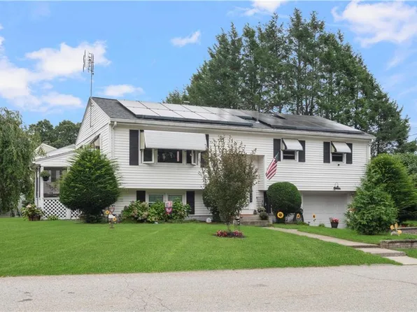 267 Beacon Ave, Woonsocket, RI 02895