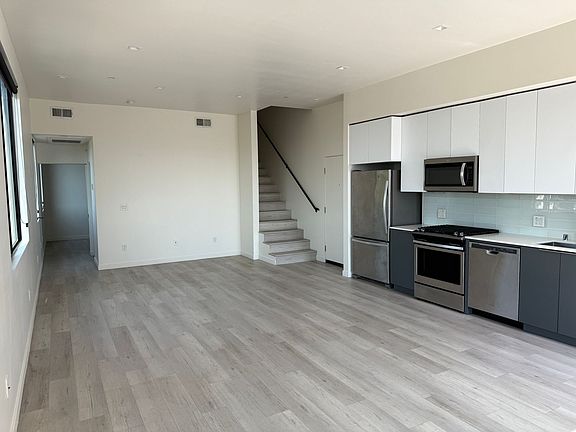 3rd image of 3767 Bancroft St APT 8