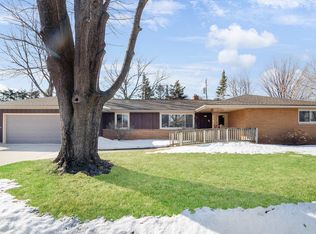219 W Wilson Ave, Appleton, WI 54915