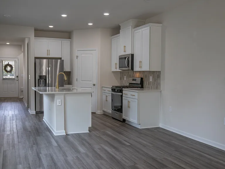 151 Red Valor St — Photo 18