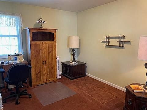 11 x 12 bedroom/office