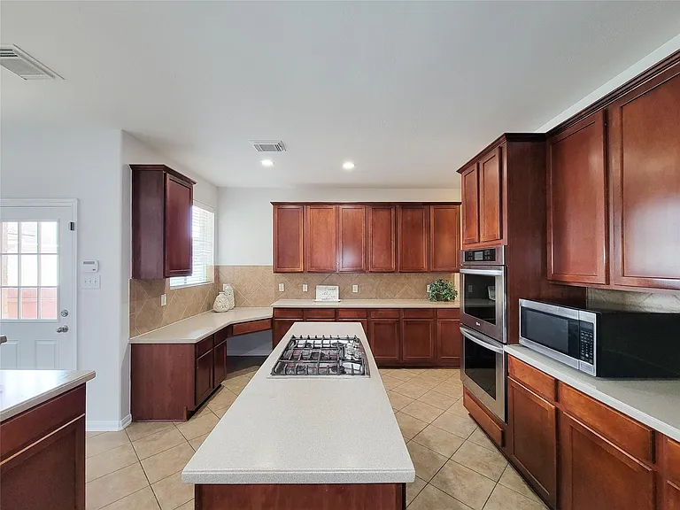 17715 Laguna Trail Dr — Photo 17