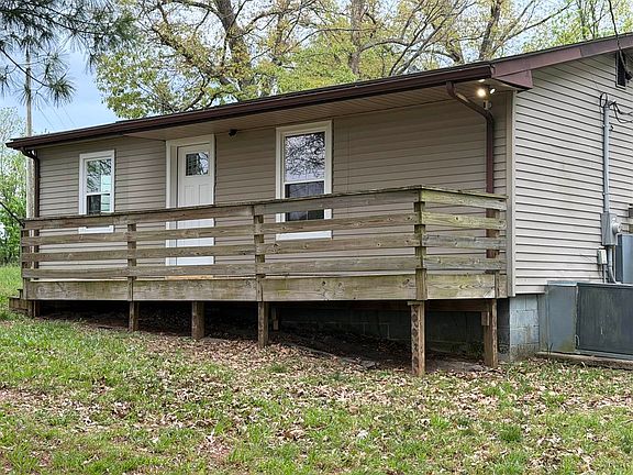 2nd image of 3411 Uhls Rd