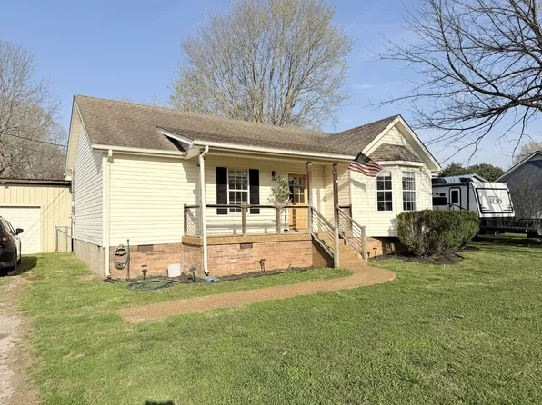3833 Hearthstone Dr, Chapel Hill, TN 37034