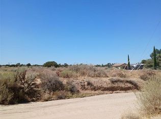 10082 Eaby Rd, Phelan, CA 92371