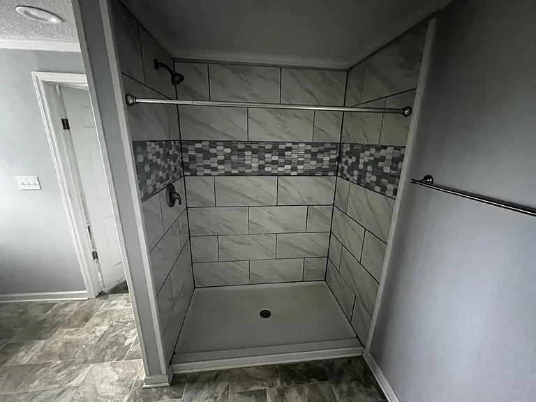 1098 Victory Ln — Photo 14