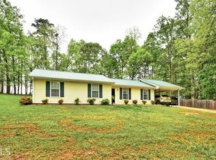 102 Shady Oaks Dr, Lagrange, GA 30240