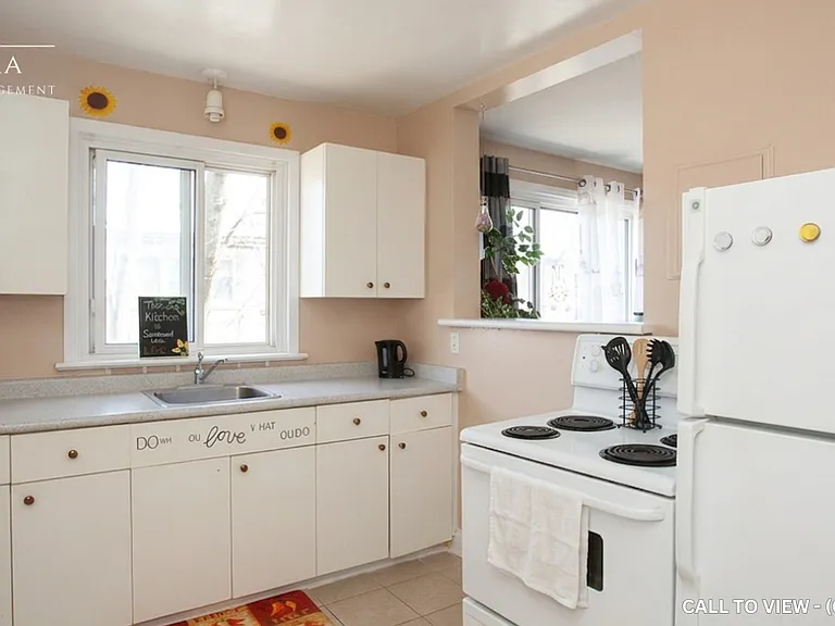 604 Cheapside St #7 — Photo 2
