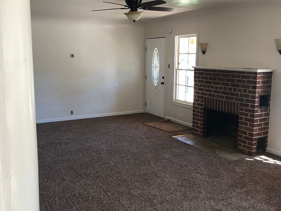 1st image of 605 N Blackstone St