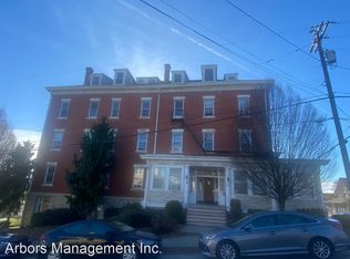 395 Donnan Ave #6, Washington, PA