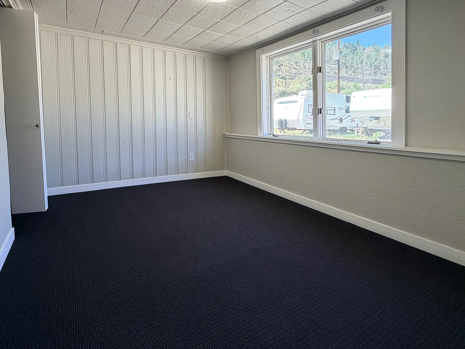 2545 Miner St — Photo 4